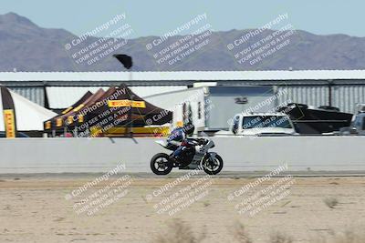 media/Oct-05-2025-CVMA (Sun) [[beeef4f201]]/Race 10-Formula Lightweight Twins Shootout/